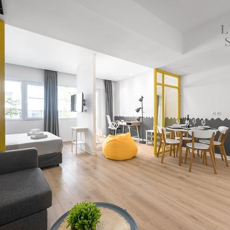 Nyma White Apartments, The Luxury Suites Thessaloniki Buitenkant foto