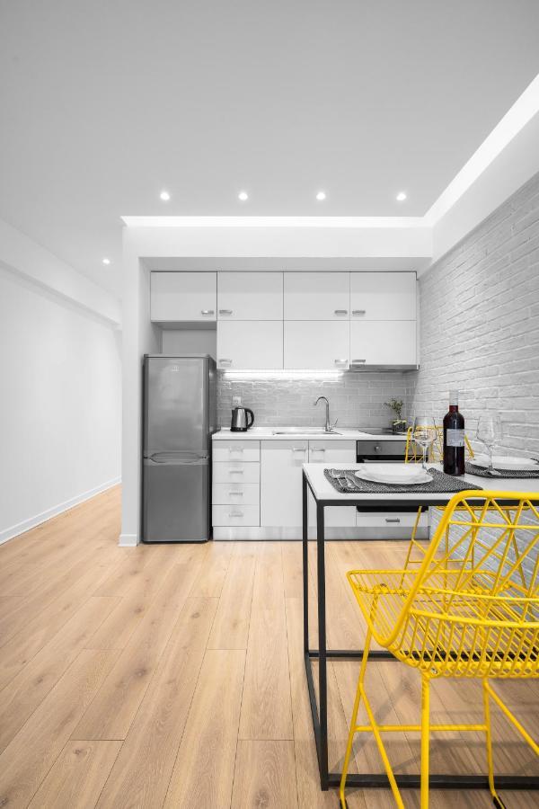 Nyma White Apartments, The Luxury Suites Thessaloniki Buitenkant foto