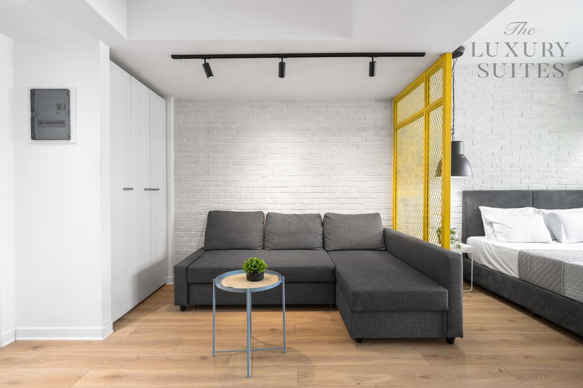 Nyma White Apartments, The Luxury Suites Thessaloniki Buitenkant foto